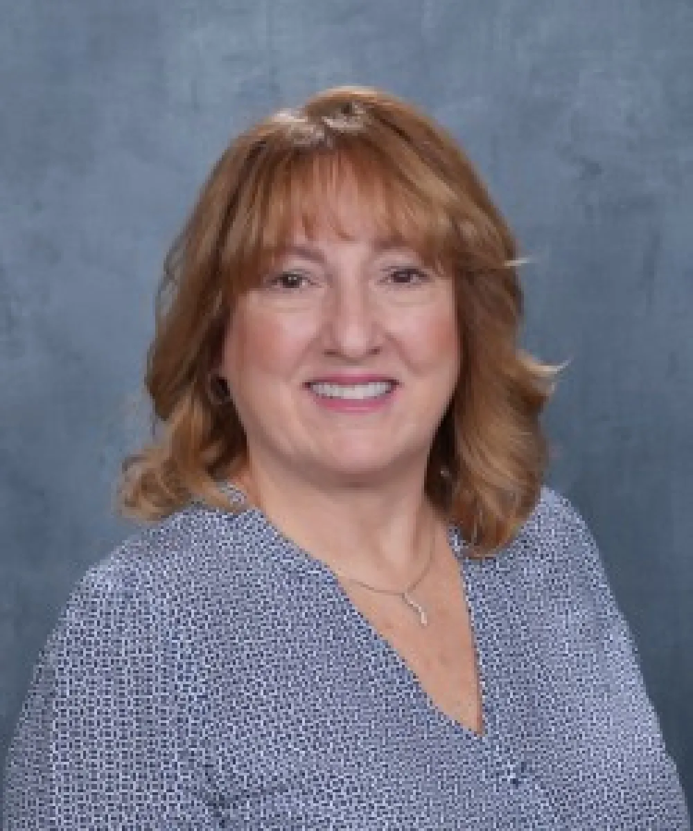 Joyce | Executive Assistant | Carlozzi Financial Services